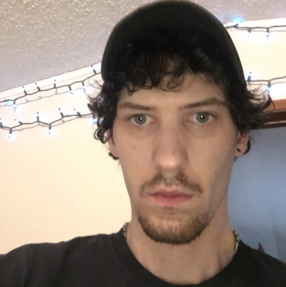 Posher Profile - Picture 4 of 4